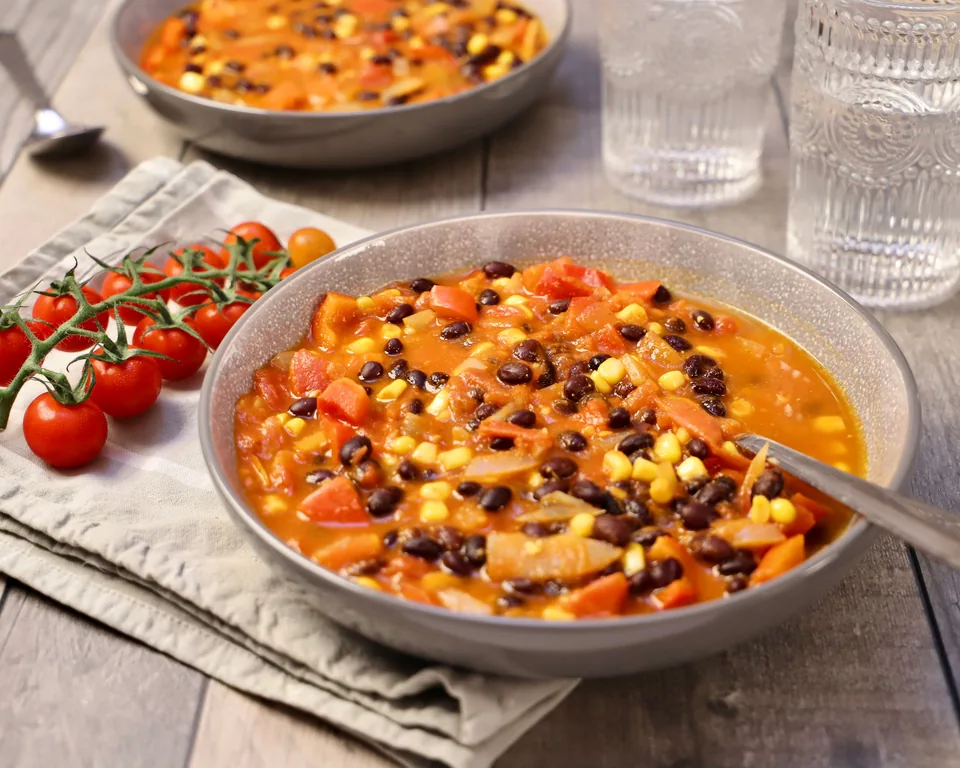 Soupe de haricots et de légumes